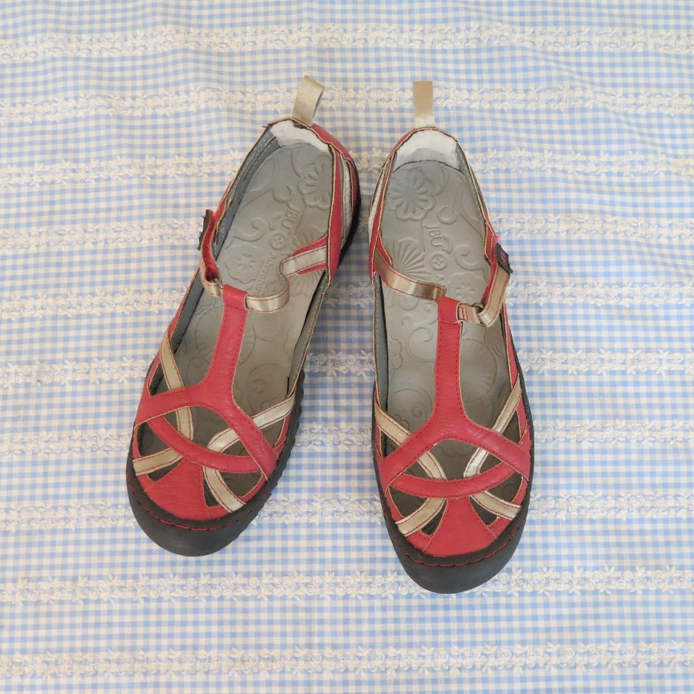 Jambu Red and Black Walking Shoe 7M